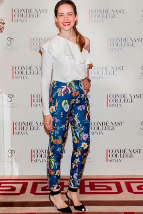 la blogger raquel canseco de dorothys red shoes en fiesta vogue spain vestida de apparentia