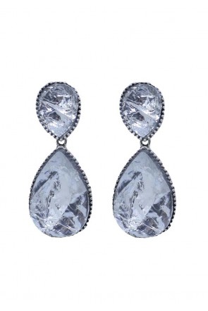 Pendientes lagrimas gris claro blanco para invitadas a boda, bautizo, comunion, graduacion, shoponline, apparentia