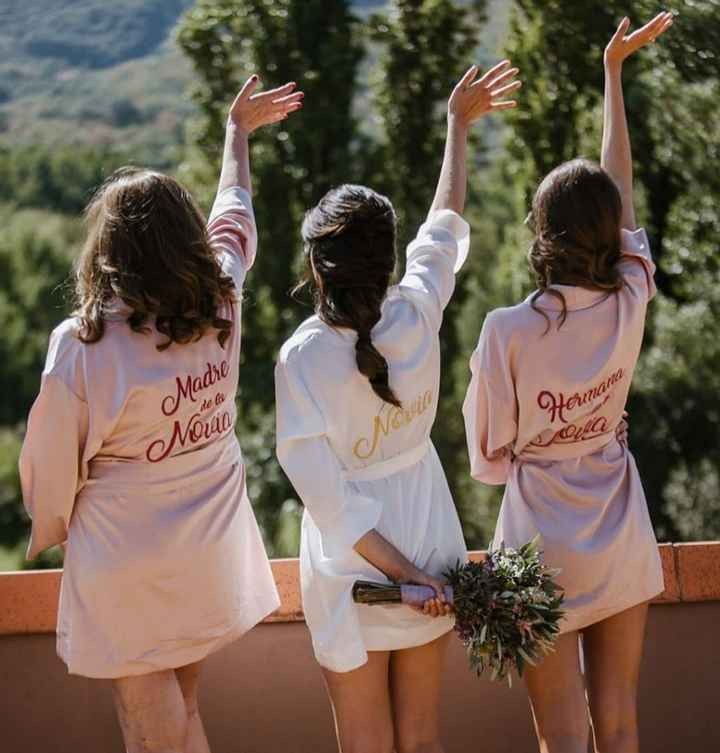 bata corta rosa para bodas con bordado rosa hermana de la novia, madre de la novia y y novia