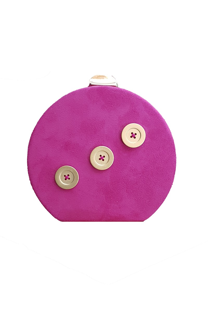 clutch de fiesta de ante rosa fucsia con botones dorados para invitada boda bautizo evento online