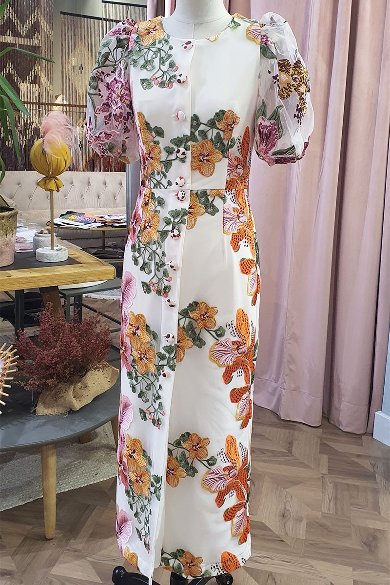 vestido midi bordado flores naranjas y rosas con  mangas abullonadas para invitadas boda fiesta comunion