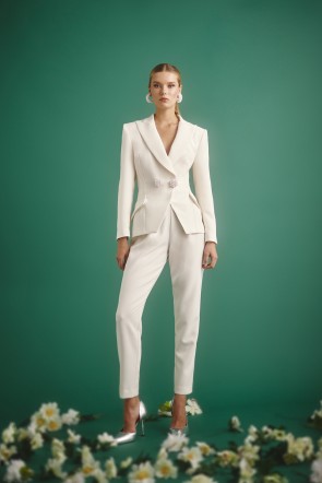 comprar conjunto de novia de blazer cruzada con boton perlas y pantalon recto para boda civil y segundo vestido