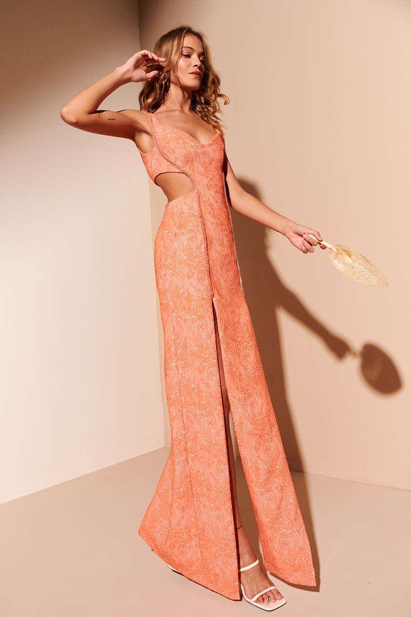 Comprar vestido largo con pasamanería y aberturas brocado naranja Blake para verano invitada boda bautizo comunion fiesta