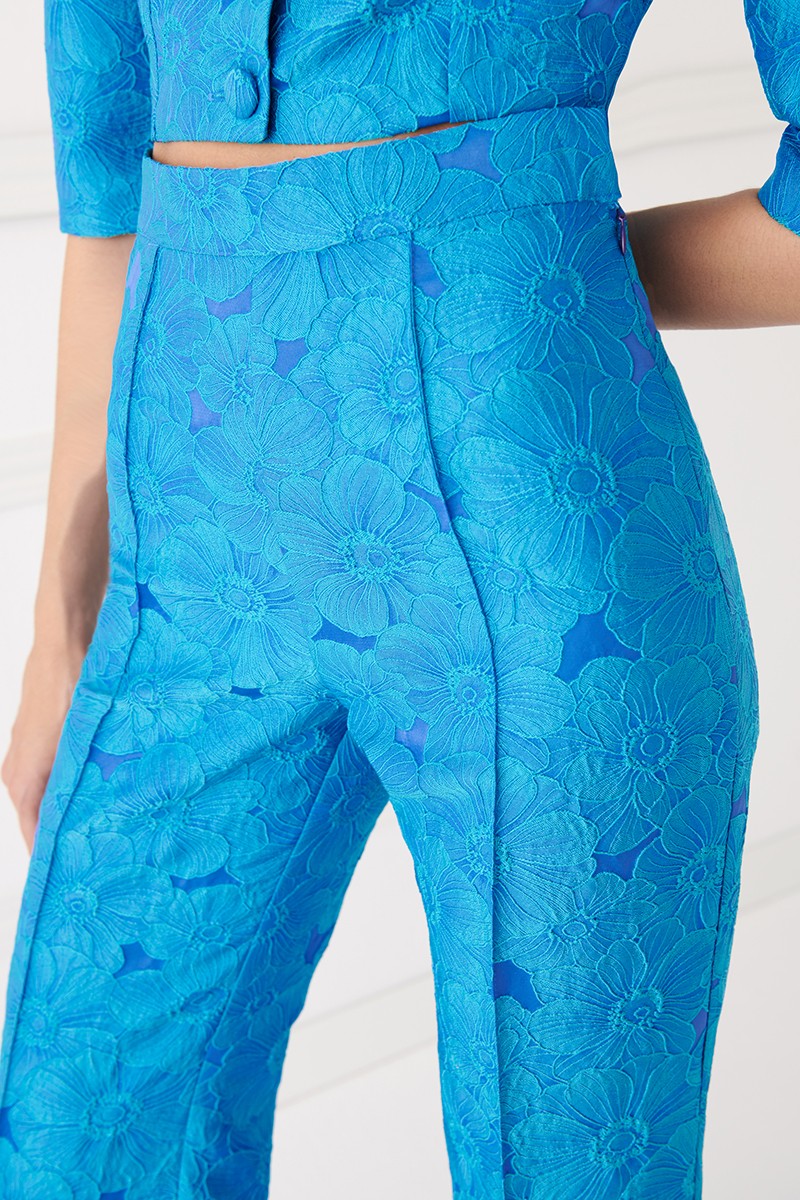 Pantalón jacquard conjunto brocado azul flores para invitadas bodas, bautizo, eventos, cocktail, fin de semana, comunion, shoponline, apparentia