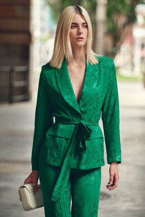 comprar blazer en jacquard fluido verde  Blazer  con cuello esmoquin y cinturon para boda,  invitada, fiesta, celebracion, coctel, comunion