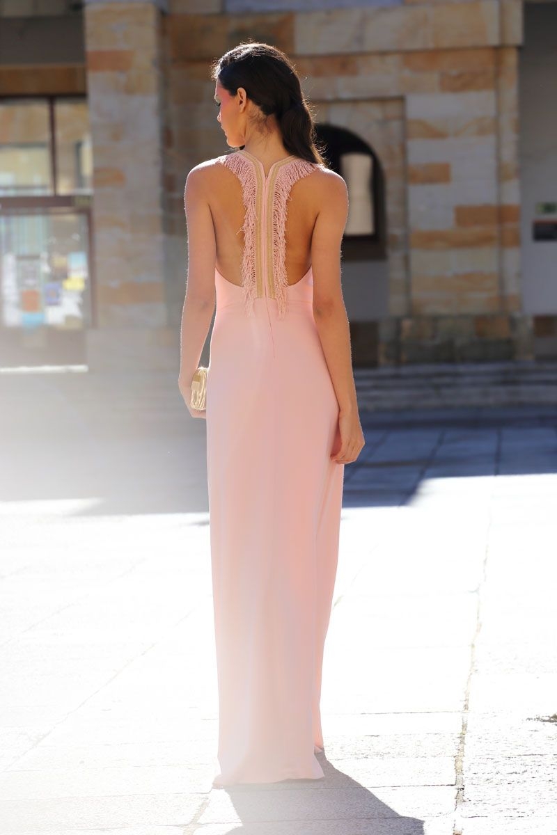 Vestido invitada largo de fiesta rosa palo con escote en la espalda para boda graduacion evento de primavera verano en apparentia